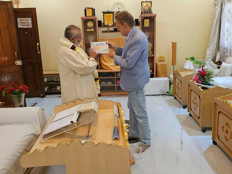 Mr. Gerard Reiter, a senior leader of Maharishi Organisation from Netherlands (Holland) has visited Brahmachari Girish Ji. Brahmachari Girish Ji has welcomed Mr. Reiter with flower bouquet, shawl, Gyan 24 magazine and Maha Herbal Table Calendar of year 2024. A general discussion on Global Maharishi Organisation took place. Mr. Gerard has appreciated all developments taking place in Indian Maharishi Organisation under Brahmachari Girish Ji's leadership.