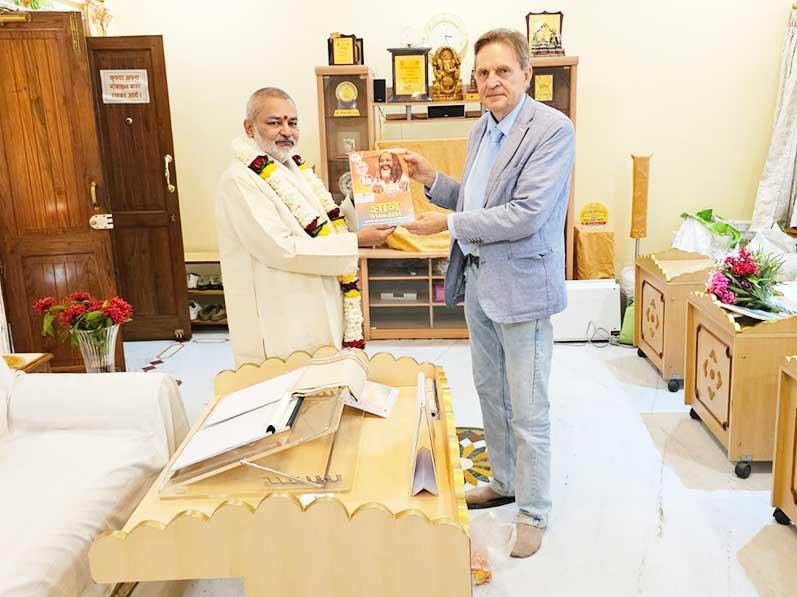 Mr. Gerard Reiter, a senior leader of Maharishi Organisation from Netherlands (Holland) has visited Brahmachari Girish Ji. Brahmachari Girish Ji has welcomed Mr. Reiter with flower bouquet, shawl, Gyan 24 magazine and Maha Herbal Table Calendar of year 2024. A general discussion on Global Maharishi Organisation took place. Mr. Gerard has appreciated all developments taking place in Indian Maharishi Organisation under Brahmachari Girish Ji's leadership.