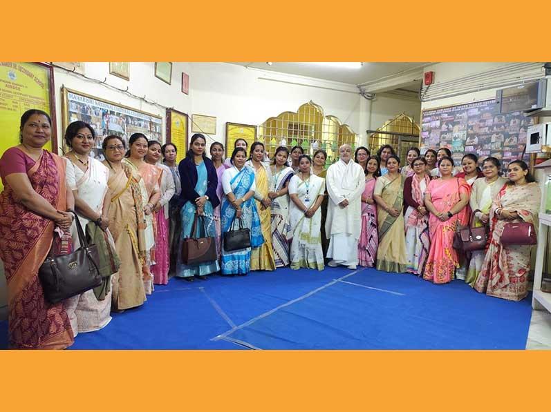 214 meditators have received Vedic Divine Technique from Brahmachari Girish ji at Guwahati.