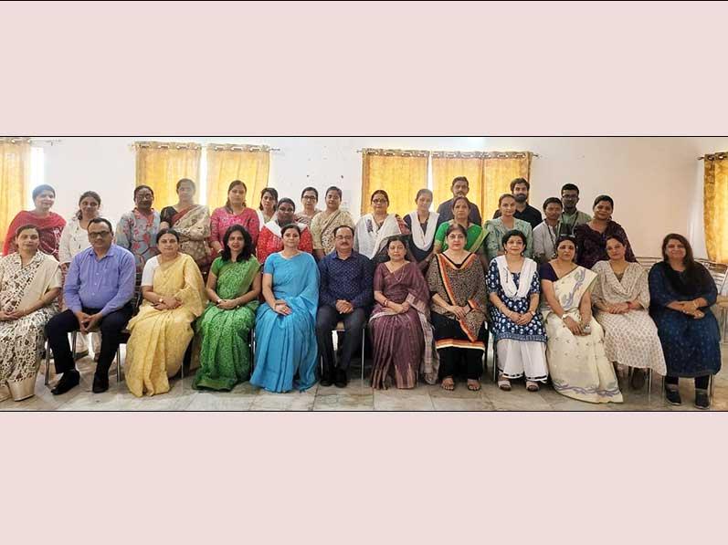 MVM Vijay Nagar Jabalpur: One day offline CBSE Perspective Resource Person Programme PRP training on the topic Gender Sensitivity in Schools was organised at Maharishi Vidya Mandir, Vijay Nagar, Jabalpur where many Principals & PGTs have participated under the supervision of the Venue Director Mrs. Sneh Chaturvedi Principal Maharishi Vidya Mandir, Vijay Nagar, Jabalpur MP.