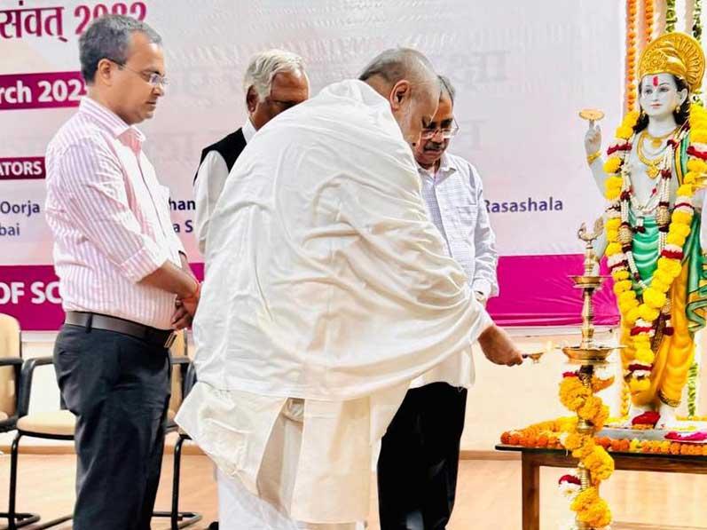 A National level Thematic Seminar was organised by Ojas Foundation in mentorship of Maharishi Vedic Health Centre, Bhopal. Brahmachari Girish Ji was invited as Chief Guest. Many medical practitioners, Vaidyas, Directors Principals and Faculty of Medical Ayurveda Colleges, Students and eminent scholars have attended the seminar.