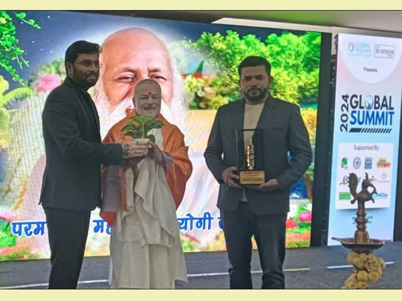 Brahmachari Girish Ji has attended and delivered inaugural address at Global Business and Education Summit 2024 at Bangalore Karnataka.