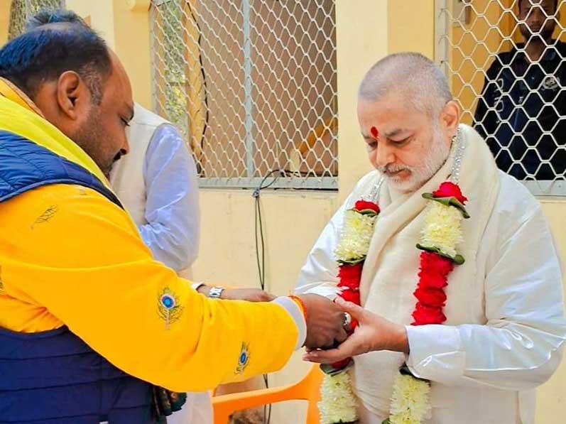 Brahmachari Girish Ji has visit Maharishi Ashram Prayagraj to review the preparation of Maha Kumbh 2025.