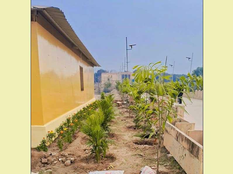 Brahmachari Girish Ji has visit Maharishi Ashram Prayagraj to review the preparation of Maha Kumbh 2025.