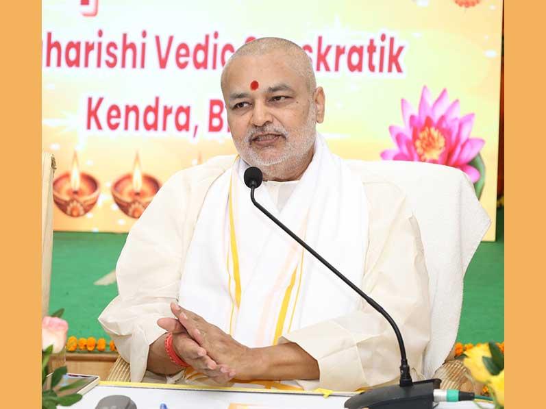 Deepawali Milan 2025 was organized by Maharishi Organisation with the theme to discuss Transform of India into Ideal India. Over 70 dignitaries from Bhopal have participated in Milan. Ved Vidya Martand Brahmachari Girish Ji, the Chairman of Maharishi Group of Educational Institutions gave slide show presentation on Maharishi Ideal India Campaign and Activities of Maharishi Organisation in support of implementation of this campaign. 