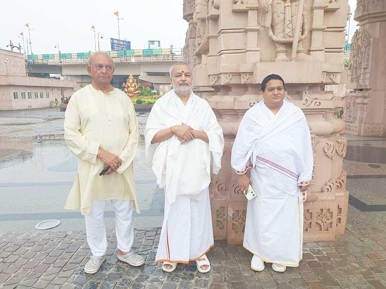 Got very good darshan of Bhagwan Mahakaleshwar Ji at Ujjain in Shravan Month. Great blessings. Huge crowed there but moving through very smoothly and is well organised. Devotees also maintain very good discipline.