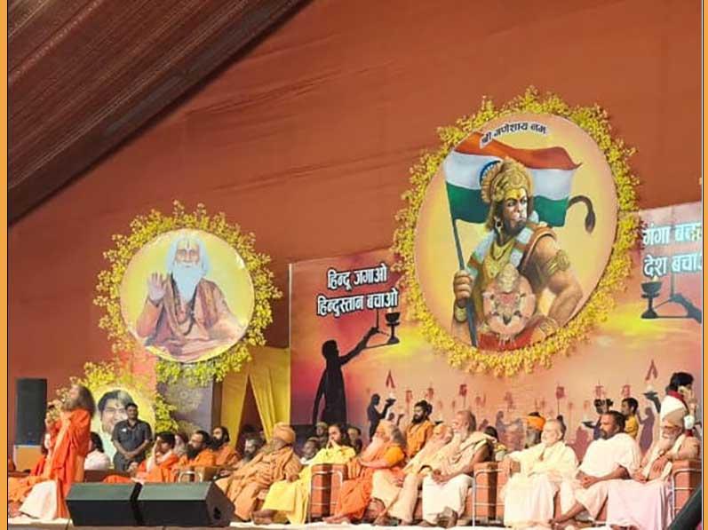 A conference of Saints was organised by HH Swami Chidanand Saraswati Muni Ji Maharaj of Parmarth Niketan at the Kumbh Shivir Prayagraj. Brahmachari Girish Ji has met with many saints, greeted them and informed them about the current activities of Maharishi Organisation. Its interesting that all saints know about HH Maharishi Mahesh Yogi ji and speak very high on the work done globally by Maharishi Ji and now being taken care by Brahmachari Girish Ji. Some of main pujya saints were Swami Chidanand Saraswati Ji, Maha Mandleshwar Swami Vishokanand Ji, Bageshwar Sarkar Dheerendra Krishan Shastri Ji, Maha Mandleshwar Swami Santoshdas Ji Maharaj Satua Baba, Maha Mandleshwar Balakanand Ji Ex MP and now MLA, Jaipur, Swami Ramchandradas Ji Maharaj, successor of Jagatguru Swami Rambhadracharya Ji Maharaj and Swami Phalahari Baba.