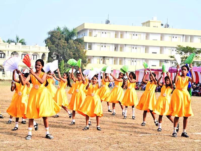 MVM Vijay Nagar Jabalpur: Annual Athletic Competition was organized at Maharishi Vidya Mandir Vijay Nagar Jabalpur with full involvement.