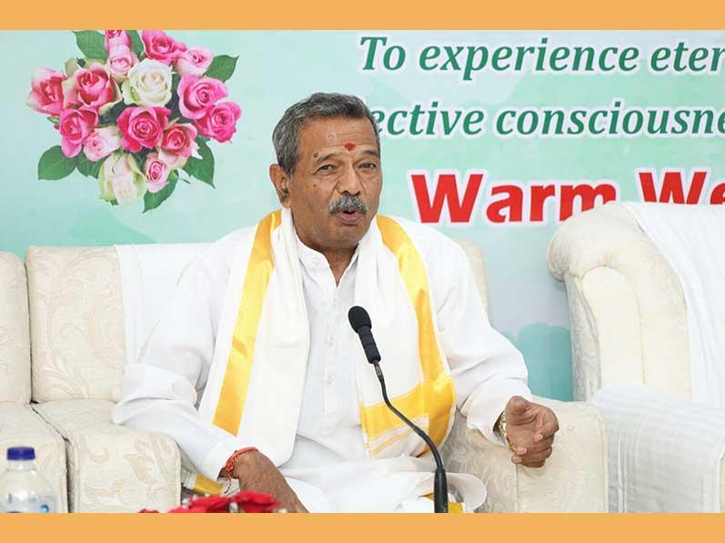 Maharishi Vishwa Shanti Andolan organized the Maharishi Vishwa Shanti Samagam in Bhopal from 29 March to 4 April 2025 under the aegis of Maharishi Vishwa Shanti Andolan. More than 40 practitioners of Transcendental Meditation, TM-Sidhi Program and Yogic Flying enjoyed the Samagam.