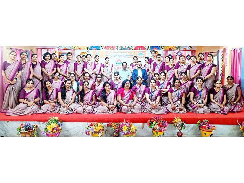 MVM Fatehpur: Central Board of Secondary Education(CBSE) organized a workshop at Maharishi Vidya Mandir Fatehpur on financial literacy and use of digital tools in which all teachers of Maharishi Vidya Mandir Fatehpur and 80 selected teachers of other schools participated.