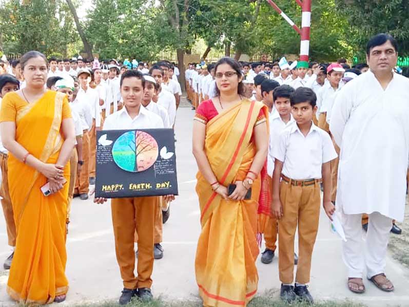 MVM Fatehpur: World Earth Day Celebration.