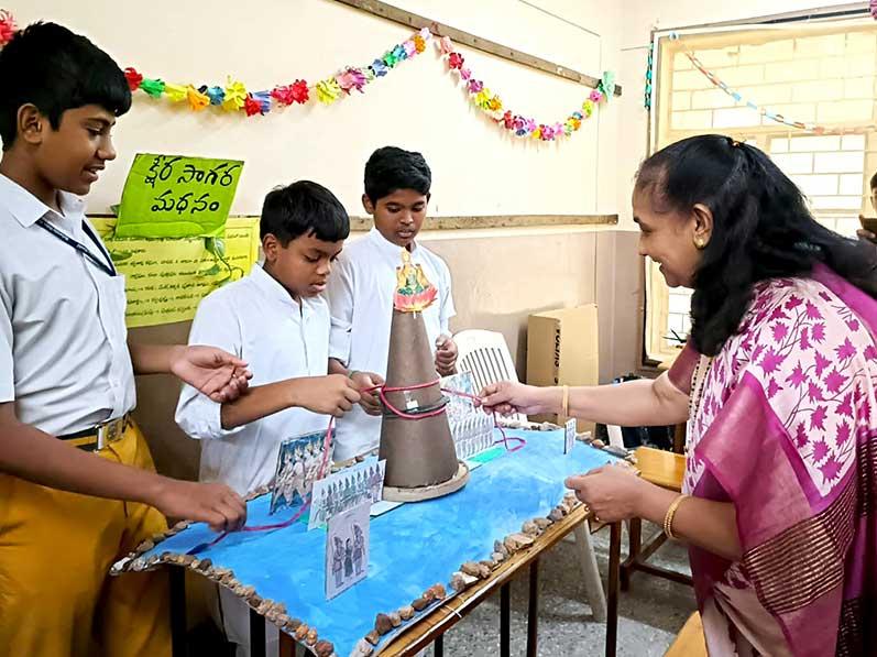 MVM Hyderabad: Students of Class VIII utilized MCBE(Maharishi Consciousness Based Education) which is incorporated as part of school curriculum and utilized that knowledge to build enlightening presentation. Parents of class VIII also visited the school and enjoyed the presentation and demonstration by their children.