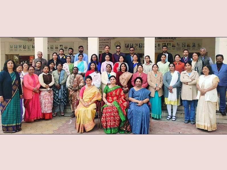A photo from Prospective Resource Person CBSE Training Programme organized at Maharishi Vidya Mandir, Vijay Nagar, Jabalpur.