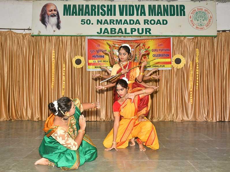 MVM Narmada Road Jabalpur: Guru Purnima was celebrated at Maharishi Vidya Mandir Narmada Road Jabalpur.