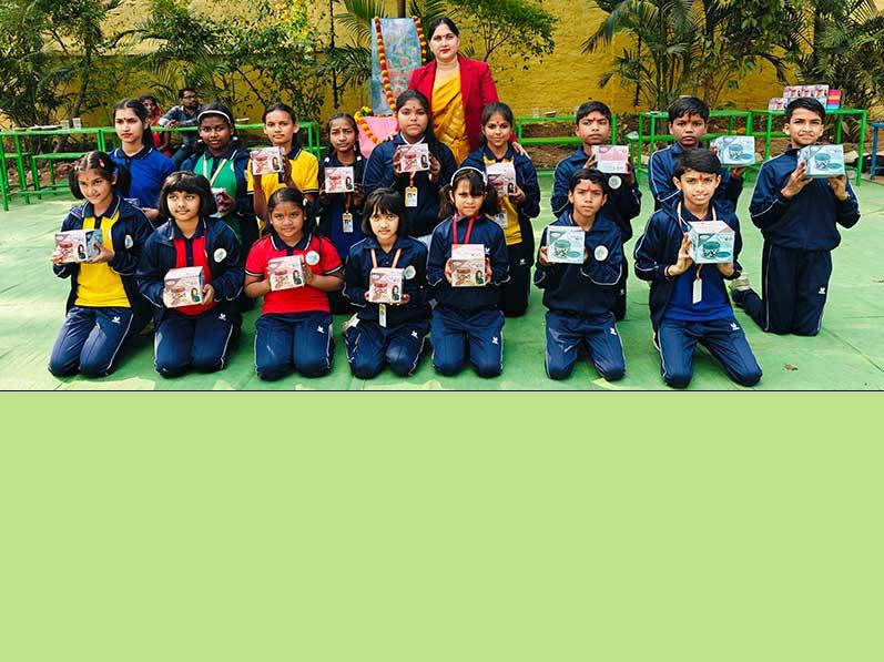 MVM Pratappur: Vasant Panchmani was celebrated at Maharishi Vidya Mandir Pratappur with complete participation from students and teachers.