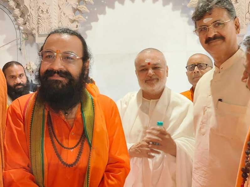 Rudrabhishek was performed in Bhagwan Shri Kashi Vishwanath temple, Varanasi by Shri Kashi Vidwat Parishad, Akhil Bhartiya Sant Samiti, Akhil Bhartiya Akhada Parishad, Ganga Mahasabha in coordination of Swami Jitendranand Saraswati Ji, Mahamantri Ganga Mahasabha and in presence of 1200 Mahatmas from all over India. Got opportunity to perform puja of Bhagwan Kashi Vishwanath Ji and to participate in Rudrabhishek for over 3 hours. Received blessings of many Mahamandaleshwars, Mahants, Sadhu and Saints.
