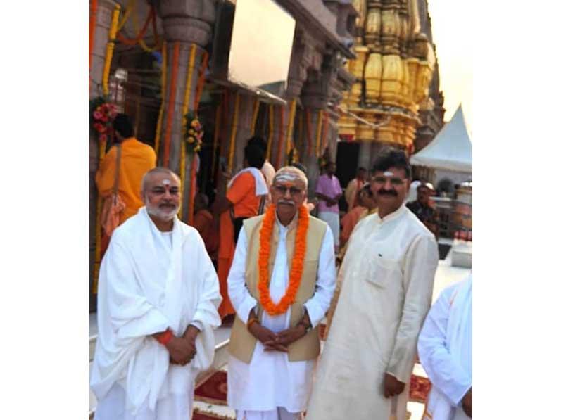 Rudrabhishek was performed in Bhagwan Shri Kashi Vishwanath temple, Varanasi by Shri Kashi Vidwat Parishad, Akhil Bhartiya Sant Samiti, Akhil Bhartiya Akhada Parishad, Ganga Mahasabha in coordination of Swami Jitendranand Saraswati Ji, Mahamantri Ganga Mahasabha and in presence of 1200 Mahatmas from all over India. Got opportunity to perform puja of Bhagwan Kashi Vishwanath Ji and to participate in Rudrabhishek for over 3 hours. Received blessings of many Mahamandaleshwars, Mahants, Sadhu and Saints.